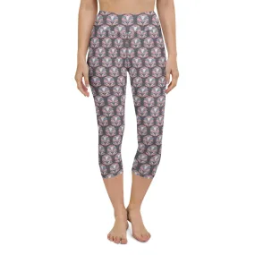 Softly Pattern Women's Capri Yoga Pants