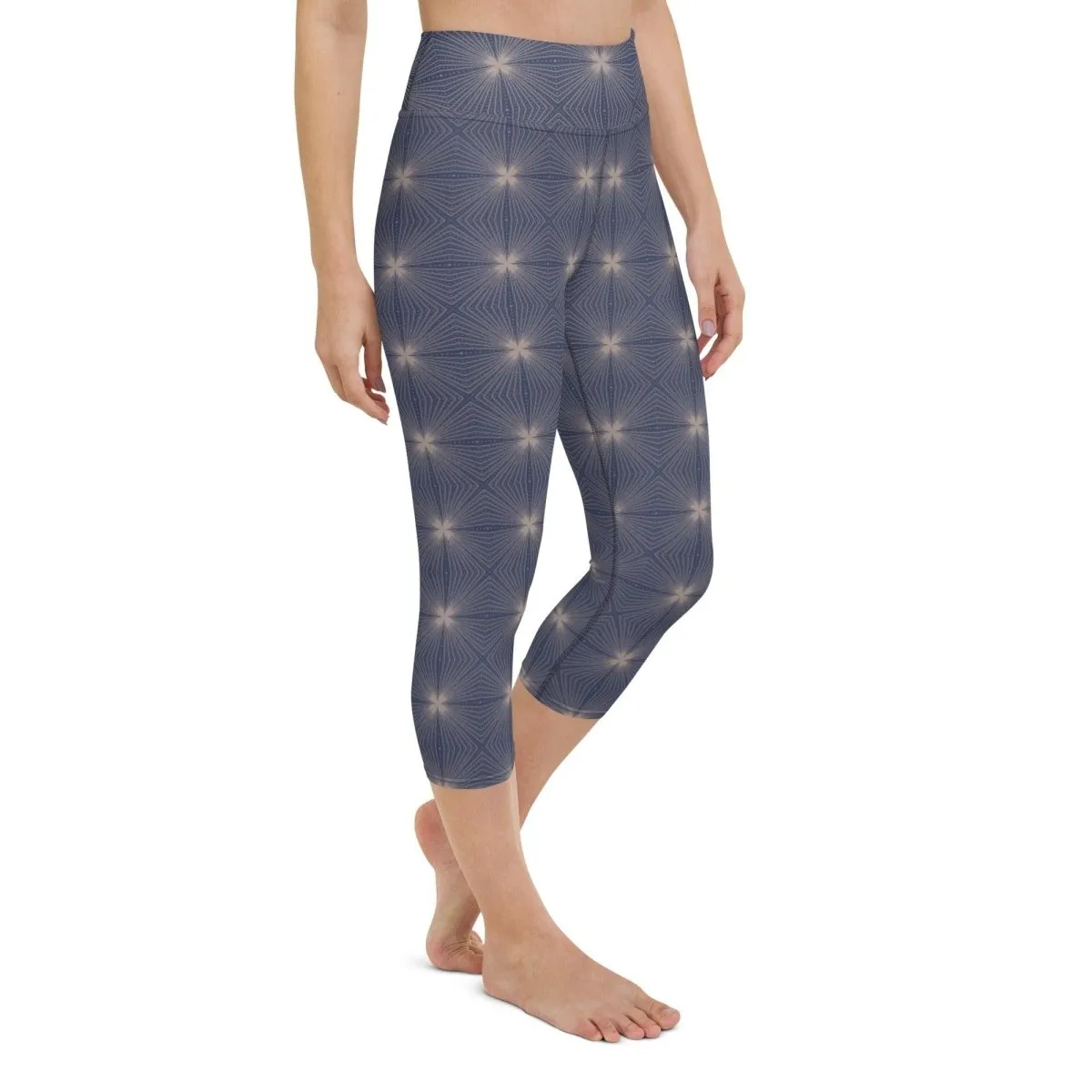 Stars Connected Women's Capri Yoga Pants