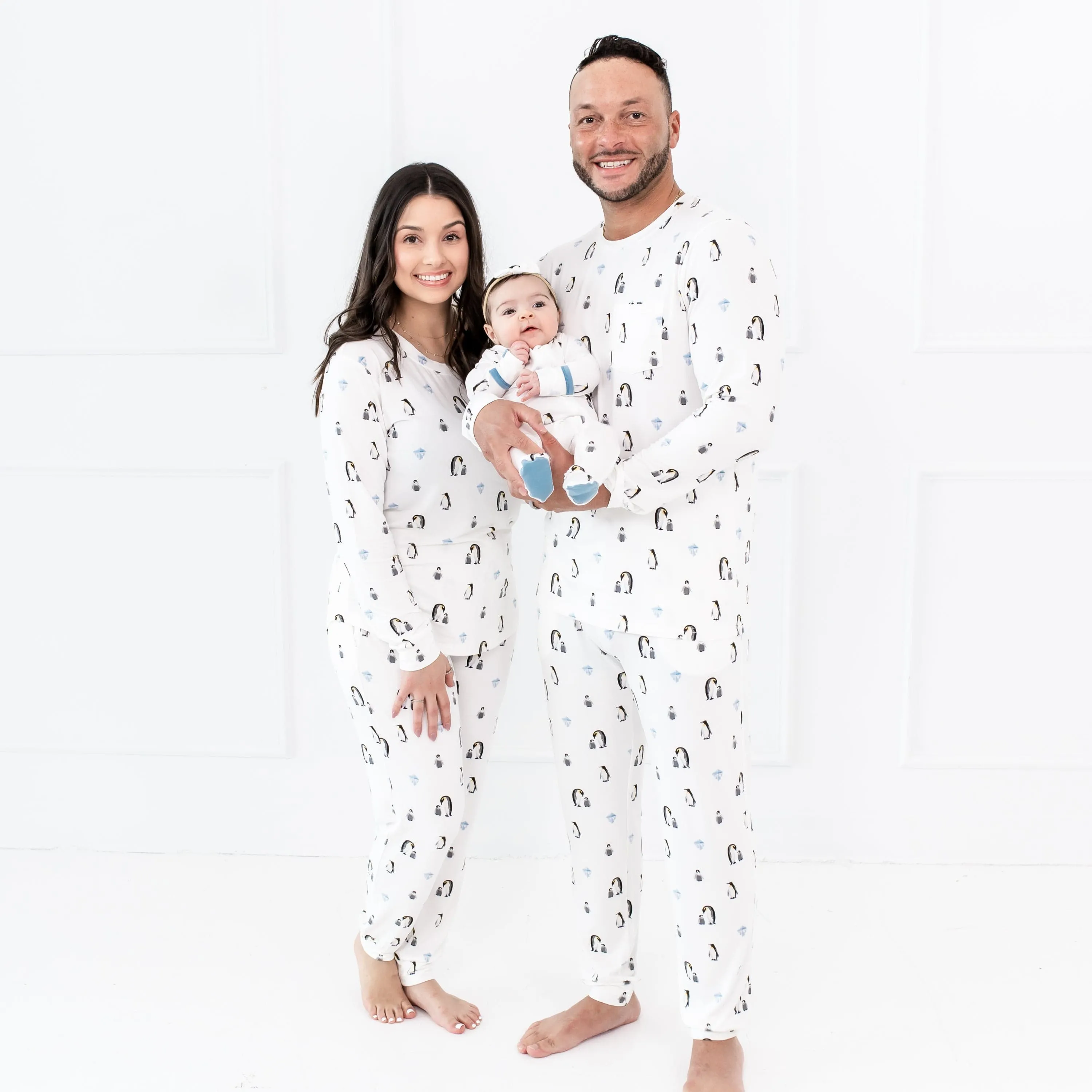 Women's Jogger Pajama Set in Penguin